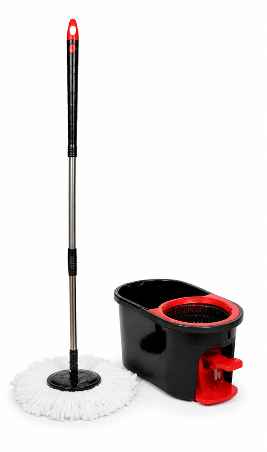 Set mop cu pedale - produs pe fundal alb